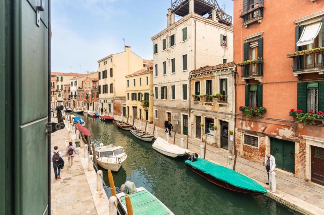 Apartamento Palazzo Eremite Venecia Exterior foto