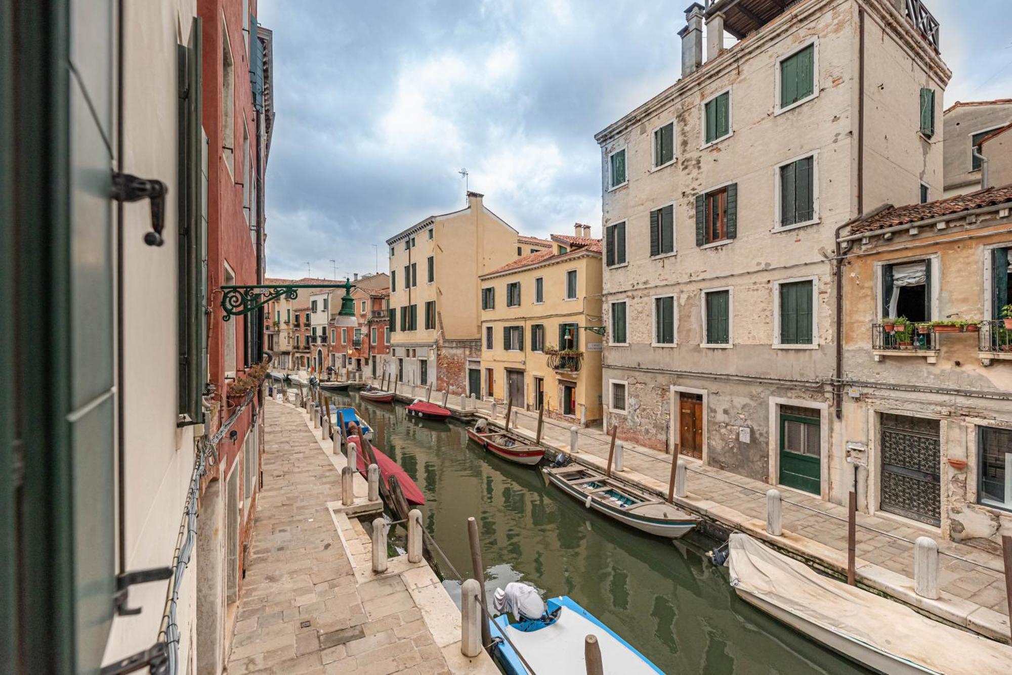 Apartamento Palazzo Eremite Venecia Exterior foto